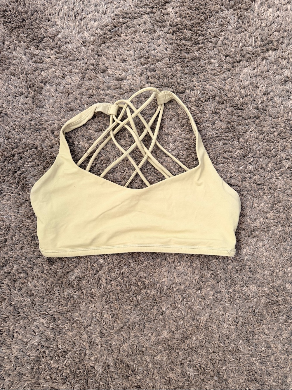 LULULEMON Free To Be Bra 6